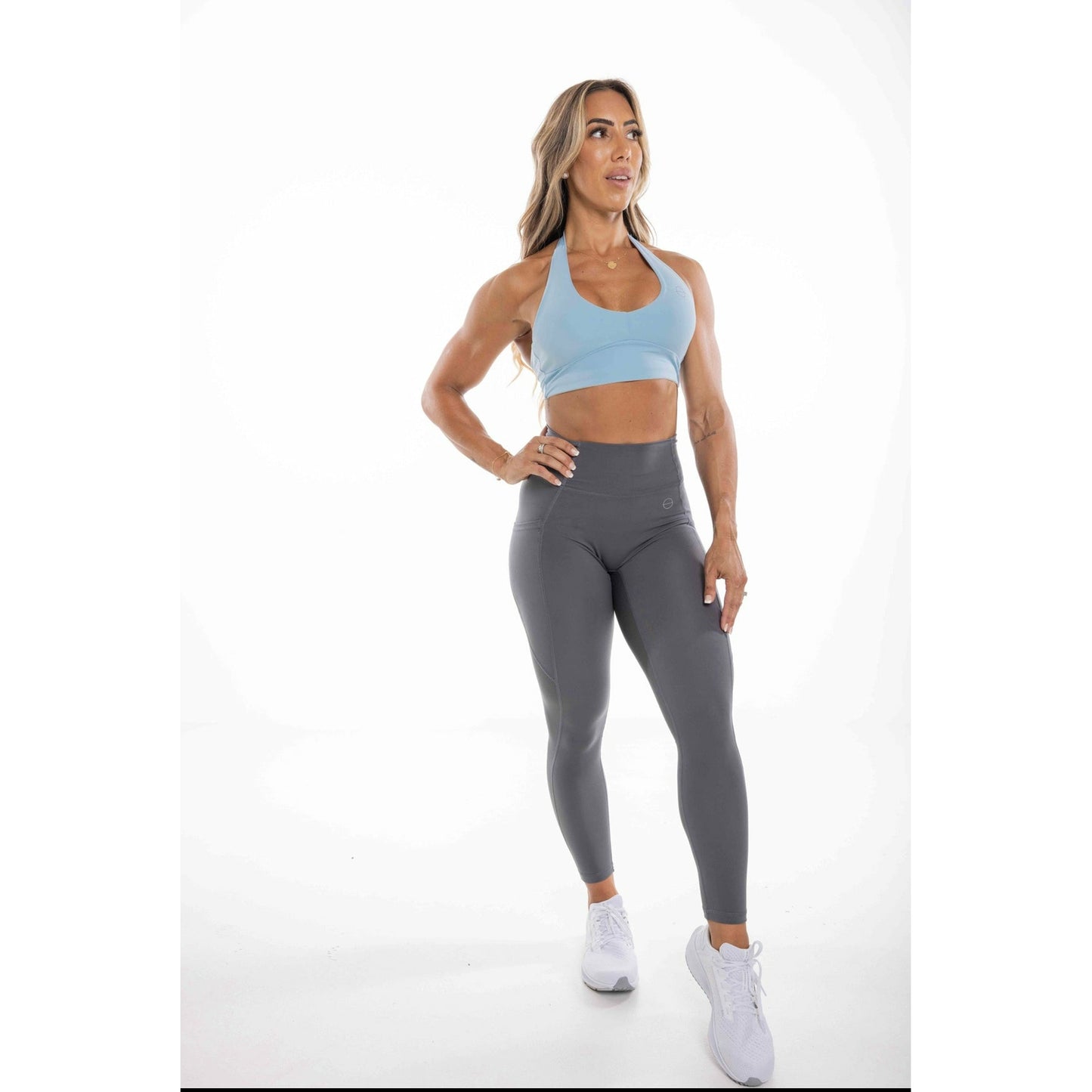 neck halter sport bra